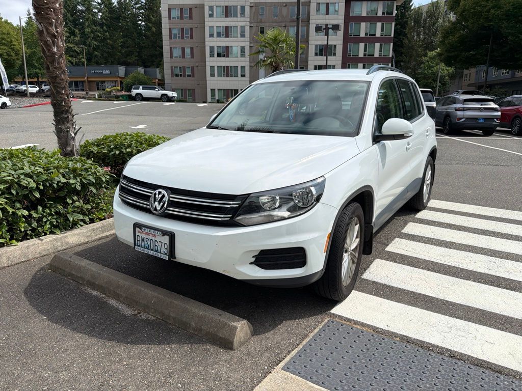 volkswagen tiguan limited 2018 WVGBV7AX9JK002717 image volkswagen tiguan limited 2018 WVGBV7AX9JK002717 image